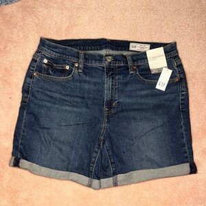 GAP 5” Girlfriend Short Mid Rise Low Stretch Dark Indigo Jean Shorts TALL NWT